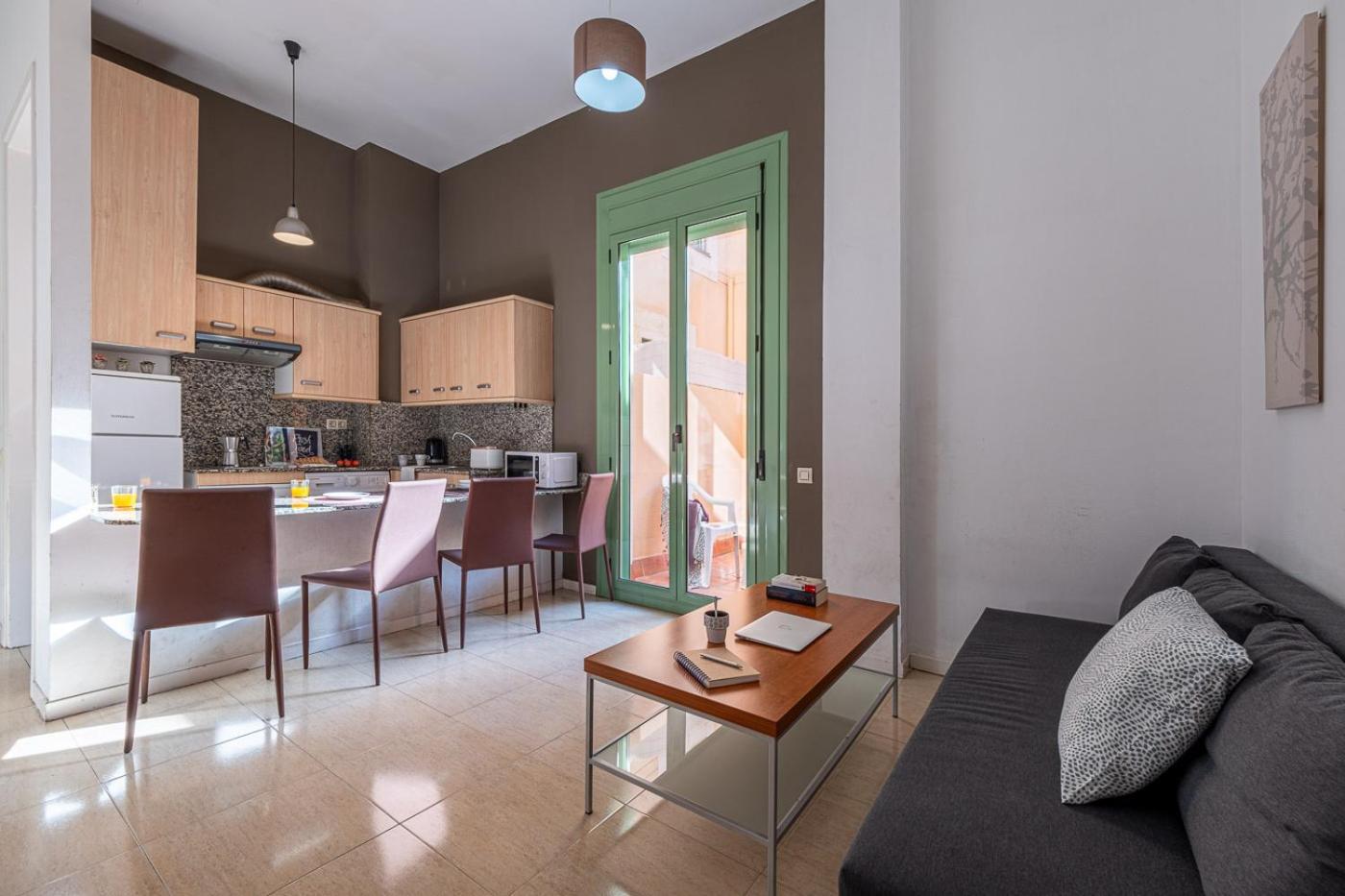 Urban Center Apartments Tarragona Ngoại thất bức ảnh