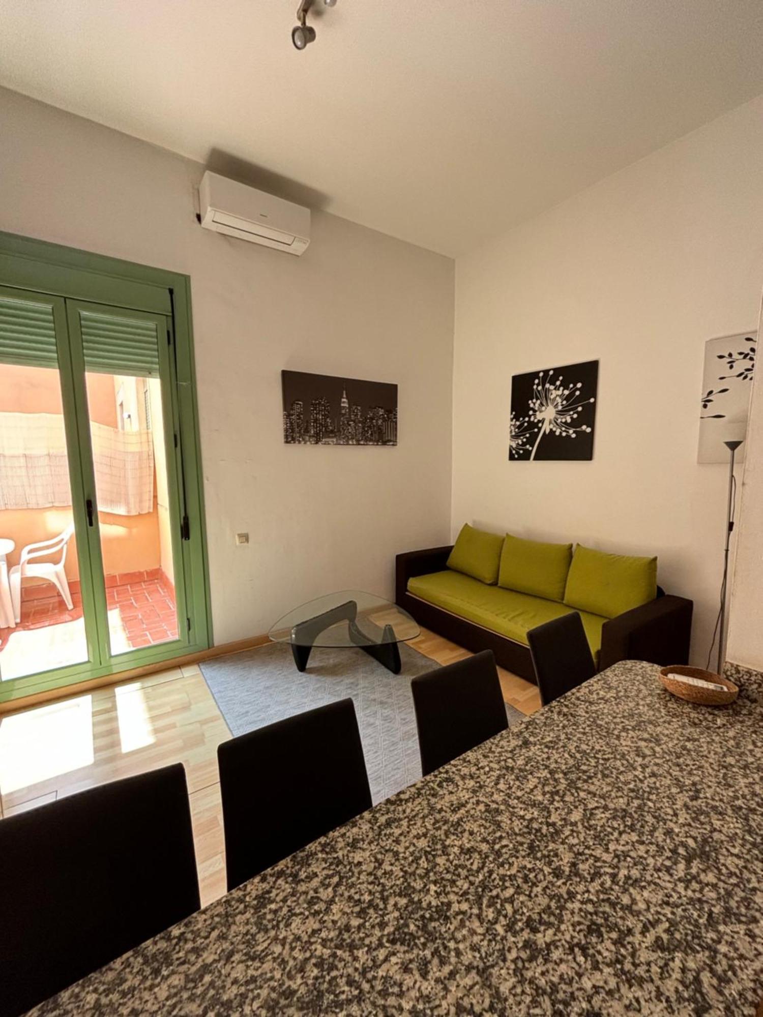 Urban Center Apartments Tarragona Ngoại thất bức ảnh