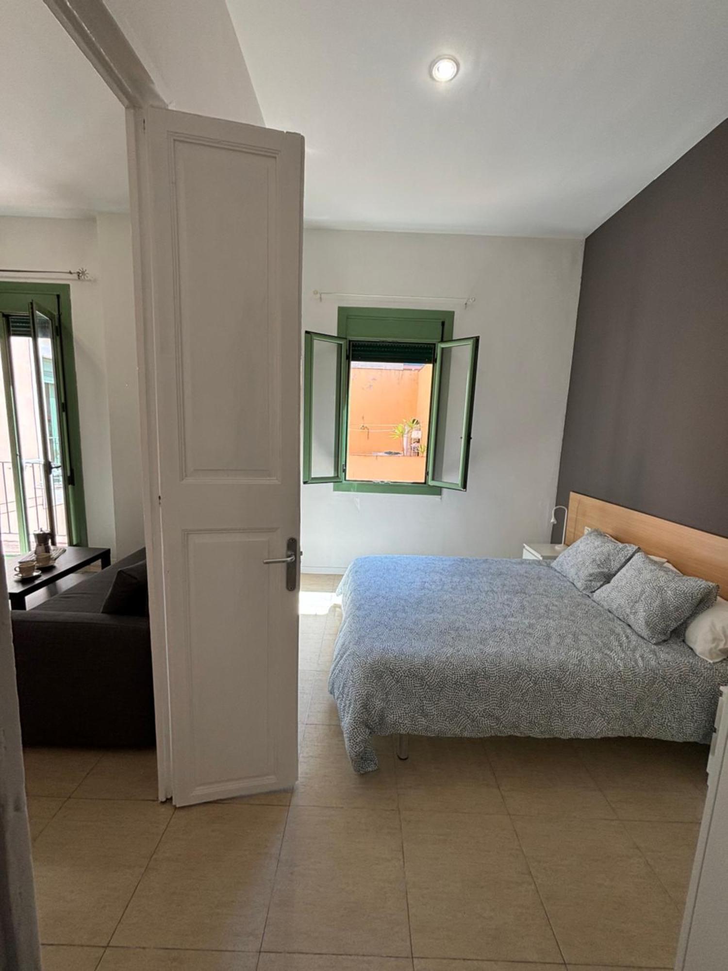 Urban Center Apartments Tarragona Ngoại thất bức ảnh