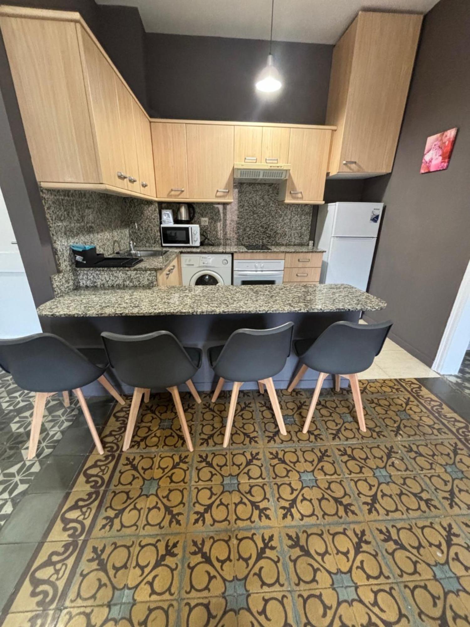 Urban Center Apartments Tarragona Ngoại thất bức ảnh