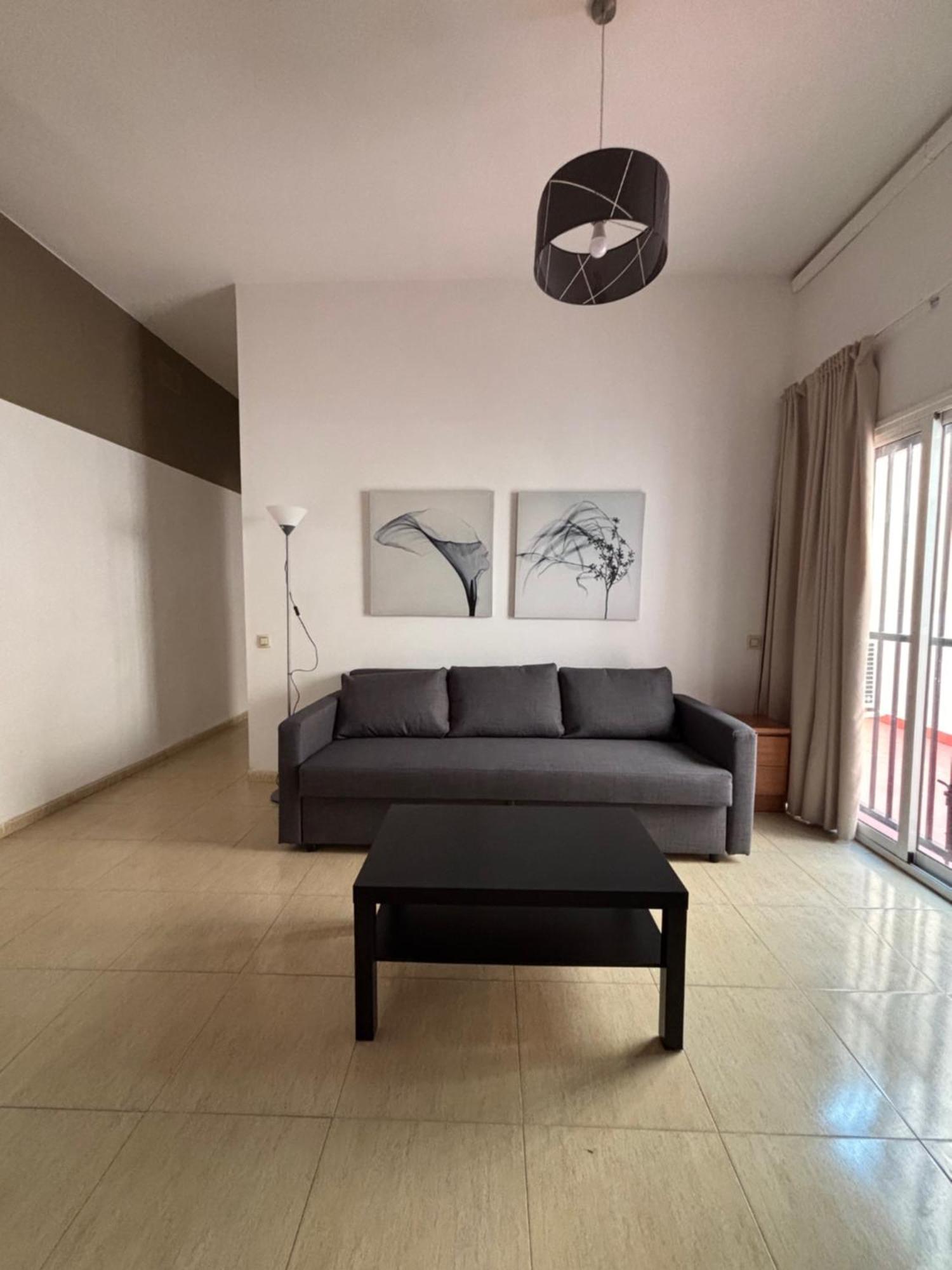 Urban Center Apartments Tarragona Ngoại thất bức ảnh
